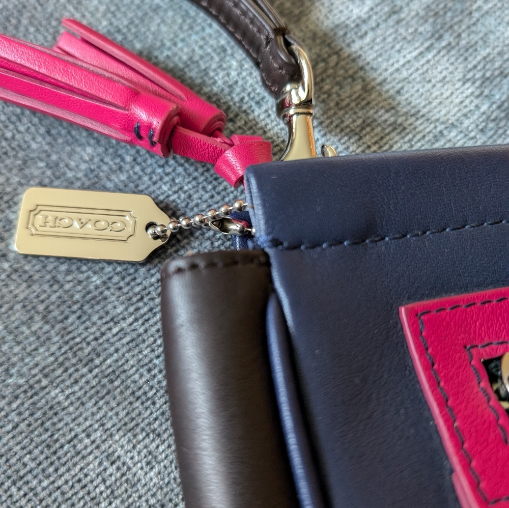 Coach Legacy Pink and Blue Clutch. - Picture 7 of 10